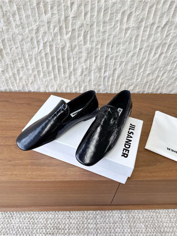 2025112717142056 320